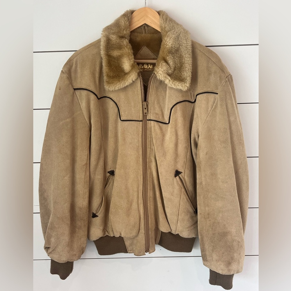 VINTAGE WESTERN Suede Bomber Jacket with Faux Fur Collar/western yoke detail